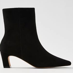 Ann Taylor Black Suede Ankle Boots Kitten Heel 10